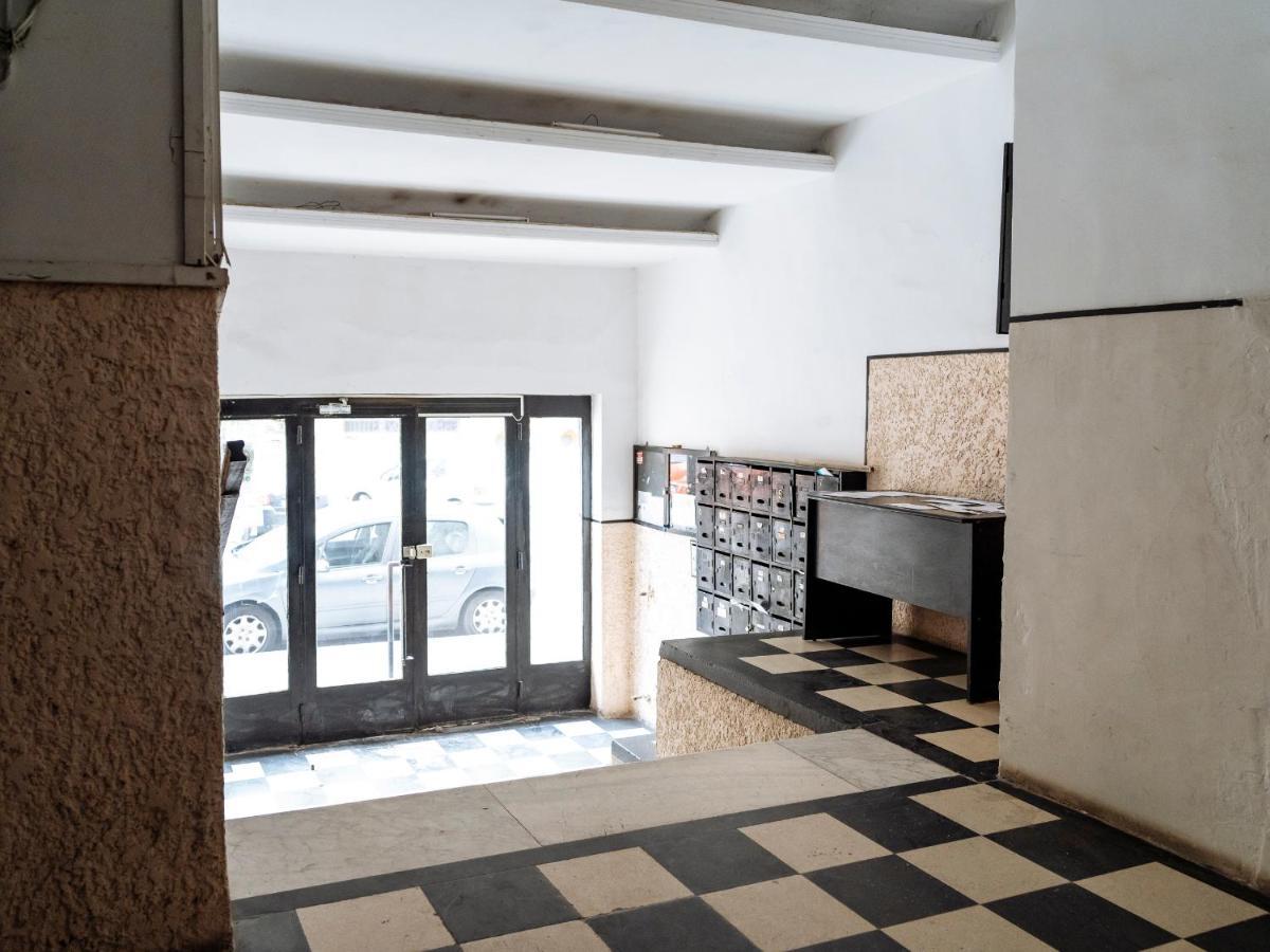 Beautiful Studio - Top Location - Netflix Bukares Bagian luar foto